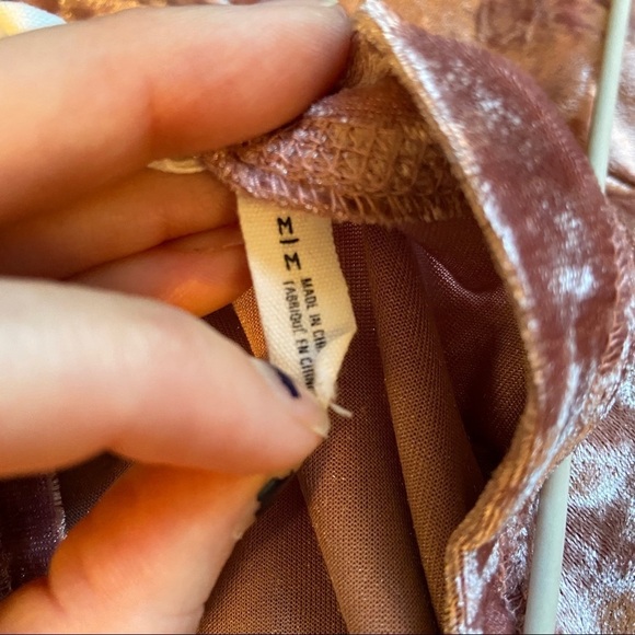 Cabin Fever‎ long  sleeved top - Picture 7 of 10